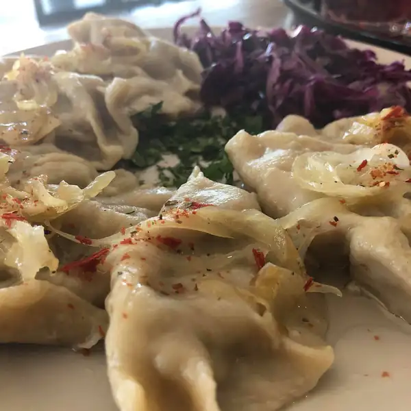 Pierogi z czerwoną kapustą